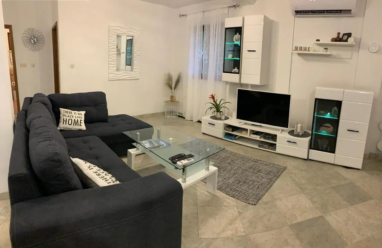 Villa Mira Trogir 0*,  Croatie